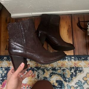 Brown Frye boots with mid heel